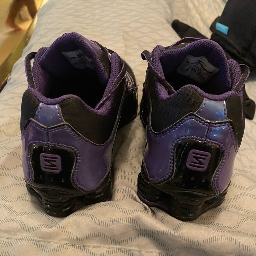 Nike shox women’s